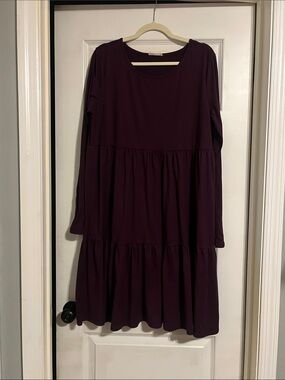 Reborn J Long Sleeve Tiered Dress in Deep Plum
